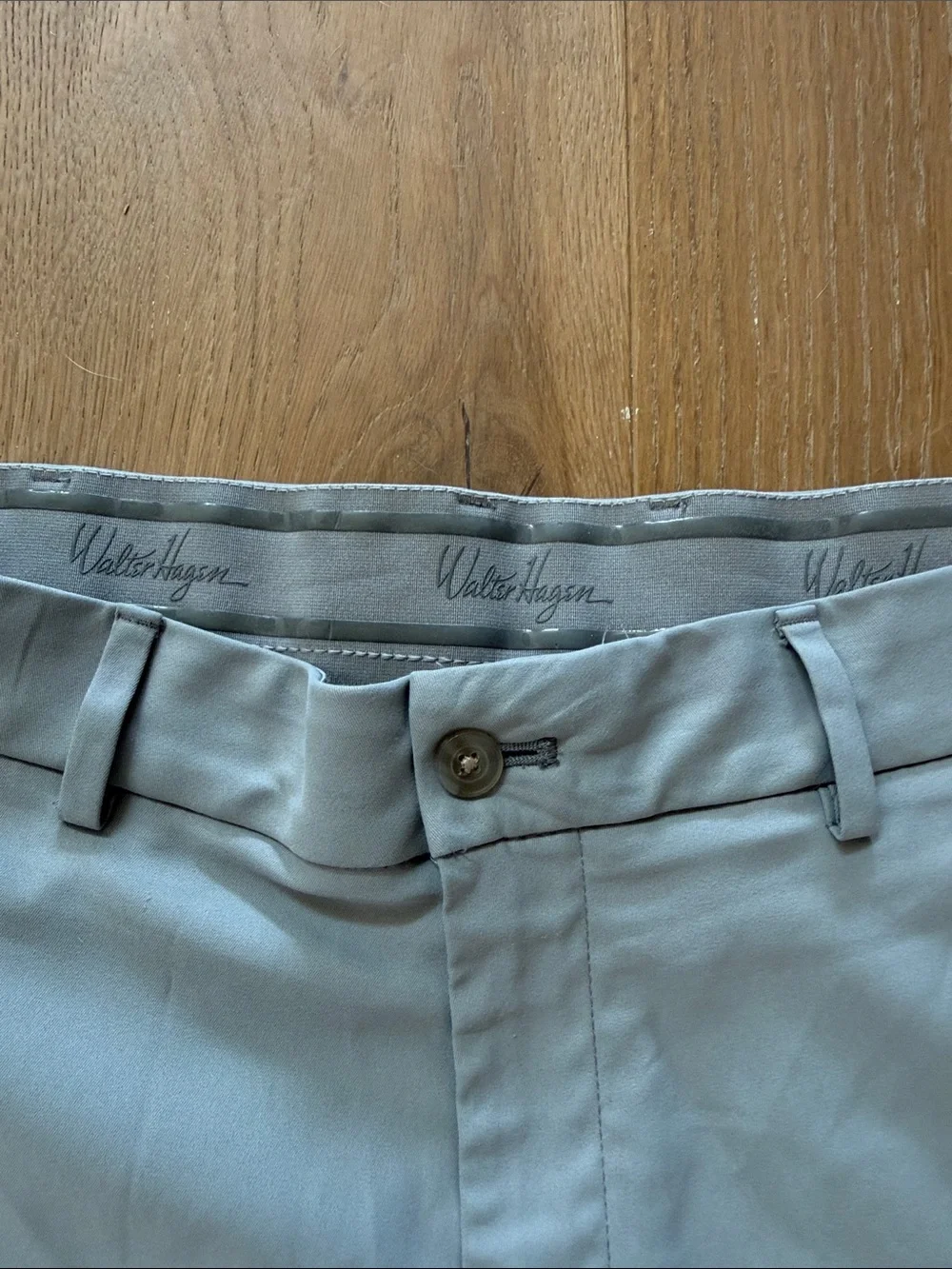 Walter Hagen Light Gray Flat-Front Men's Shorts